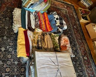 Linens - Table Cloths