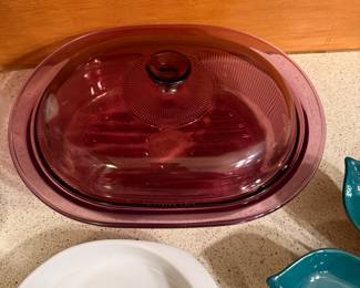 Pyrex Visions Cranberry Dish