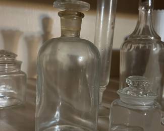 Decanters 