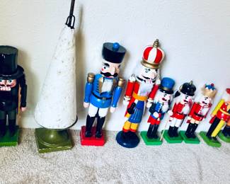 Pick a nutcracker!