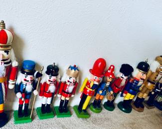 More nutcrackers
