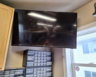 Shop TVs, Stereo system, Dual speakers new in box