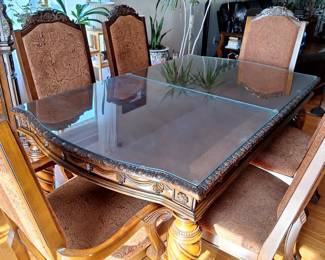 Magnificent Dining Room Table and matching China Hutch