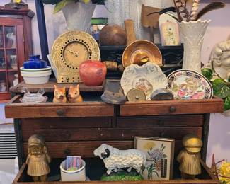 Brass, kitch, brutalist Clock, old Oak Toolbox