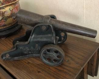 1901 Canon Winchester 10 Gauge Repeating Arms New Haven Co, off the International Harvester Freighter ( Captain Smith) other ship items at sale: ship's brass bell, peavey, chart table