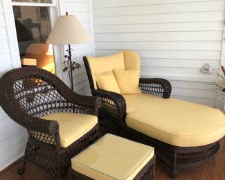 Wicker set