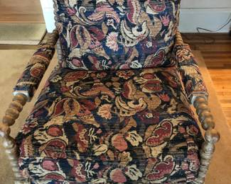 Frontgate chair