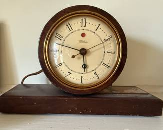 Vintage Warren Telechron Electric Esquire Desk Clock