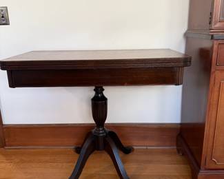 Pedestal Game Table 29in T (closed 36in W x 18in D)