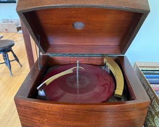 Vintage Columbia 360 Tube Turntable