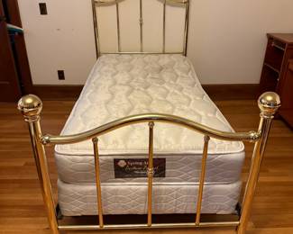 Twin Brass Bed Frame .