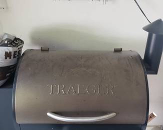 TRAEGER grill/smoker