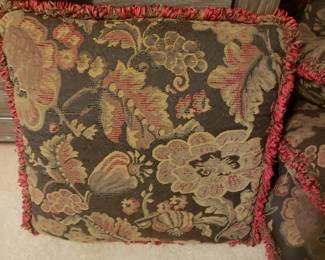 6 large throw pillows