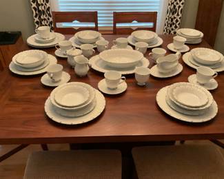 NICE FINE CHINA.