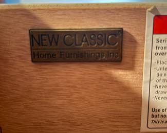 $1000 OBO 4 piece matching bedroom set 