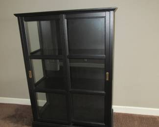 Nice glass front and sides display cabinet