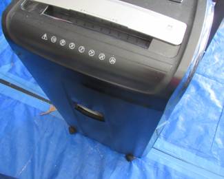Large paper shredder