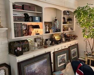 Pictures, books, accessories