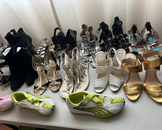 Ladies shoes small