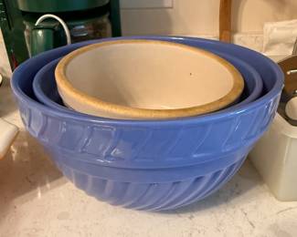 Vintage Mixing Bowls
