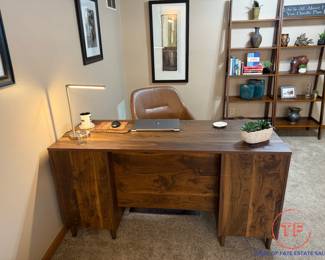 Sauder Select Executive Desk