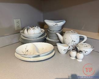SANGO Bamboo Knight China Set