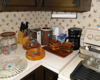 We have plenty of vintage and Mid Century Modern items too