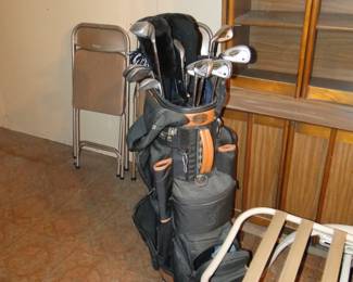 FORE!!! A it is a lefty set
