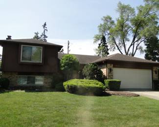 Welcome to our wonderful Livonia Estate Sale