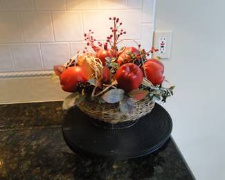 Great little fruit piece topiary