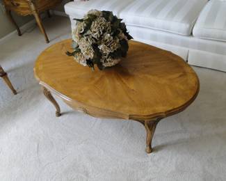 Decorative oval coffee table