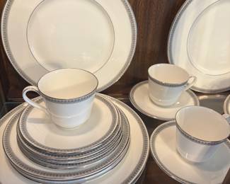 Royal Dalton Ravenswood Bone China
Almost 8 place settings. $400.00