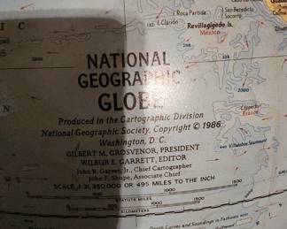 1986 large globe