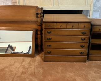 Maple bedroom set--2 twin headboards and footboards, small chest of drawers, 1 nightstand, mirror