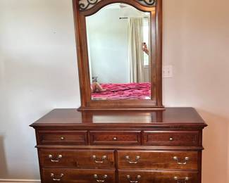 Dresser with Mirror
Excellent condition!
56” long x 19” deep x 3’ tall to top of dresser + 4’ to top of mirror.
Located upstairs- must be able to move down and load yourself
**We have the matching Bedframe, nightstands, and armoire for sale as well.