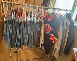 Levis
