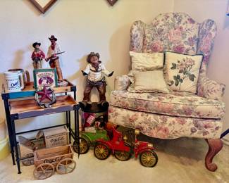 Western Items and Decor, Antique Chair