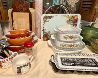 Vintage Kitchen, Spice of life Corningware
