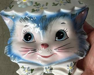 Lefton miss Kitty