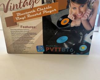 Bluetooth capable vinyl record player
