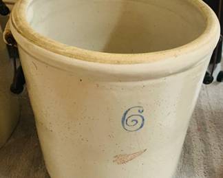 Authentic Red Wing 6-Gallon Stoneware Crock – Classic Pre-Refrigeration Storage
This 6-gallon Red Wing crock is a striking example of early 20th-century American stoneware. Made in Red Wing, Minnesota, it's crafted from durable, nonporous ceramic and showcases the iconic red wing logo and cobalt number stamp. Traditionally used to preserve butter, pickled vegetables, and salted meats, this piece blends utility with charm. A must-have for collectors and a perfect accent for farmhouse or rustic décor.