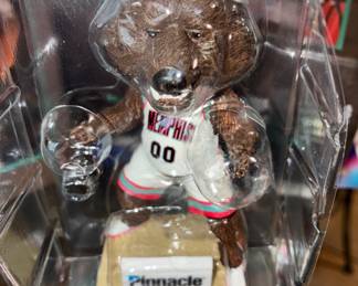 New grizzly bobbleheads in box- over 20 available