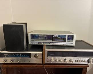 Electronic vintage equipment , Speakers, Kenwood Receiver , Scott Stereomaster, Jvc