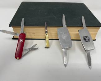 Pocket Knives / Switchblades