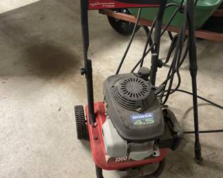 Honda 4.5 
2200 PSI Pressure Washer