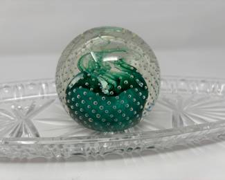 Vintage Caithness Cauldron Scotland Paperweight Signed & Numbered in Emerald Green with Controlled Bubbles