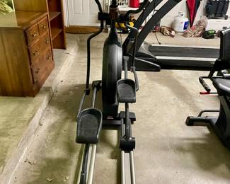 Sole Fitness Elliptical machine