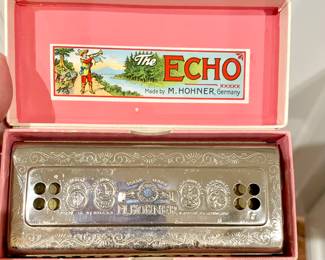 M Hohner Harmonica
In the Key of G and C