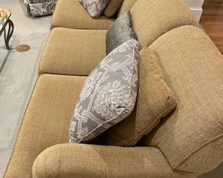Sofa / Couch