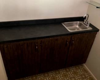 Cabinet & sink can be sold